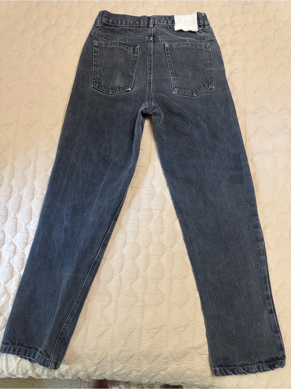 Bugle Boy Vintage Unisex Faded Black Tapered-Leg Denim Jeans - Picture 4 of 8